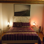 camera-viola-casale-del-sole-garda-b&b